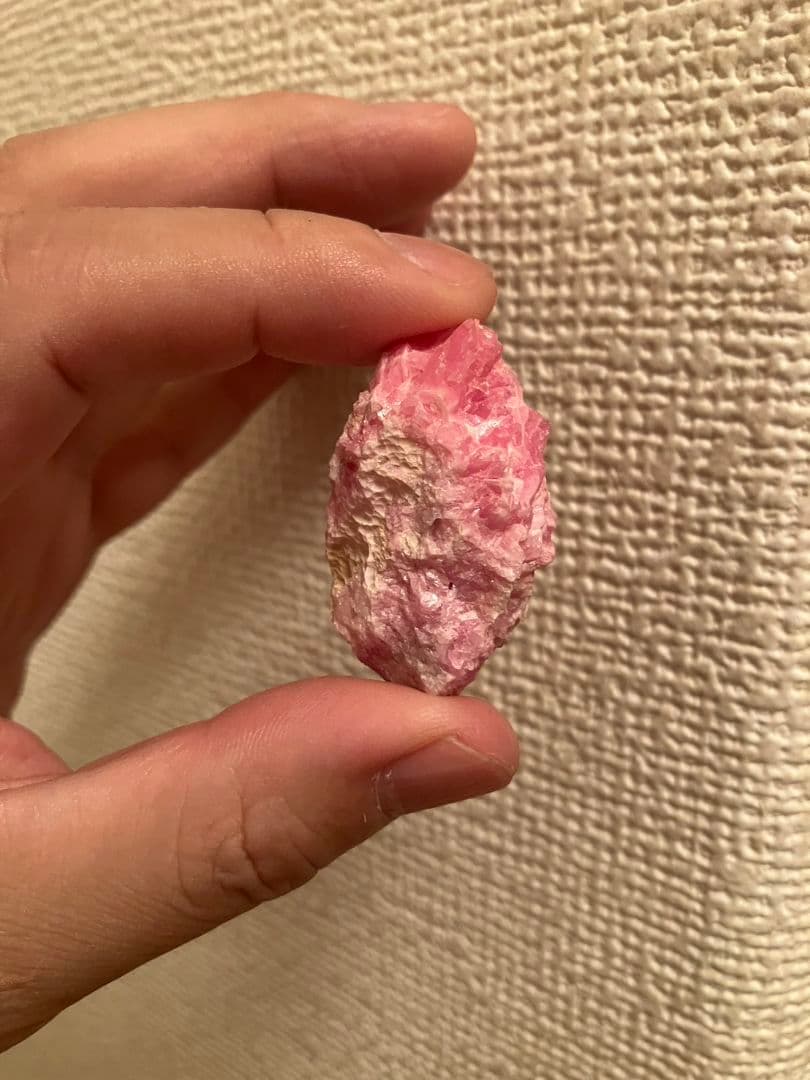 高品質、コレクションサイズ‼️北海道稲倉石鉱山産　ロードクロサイト原石