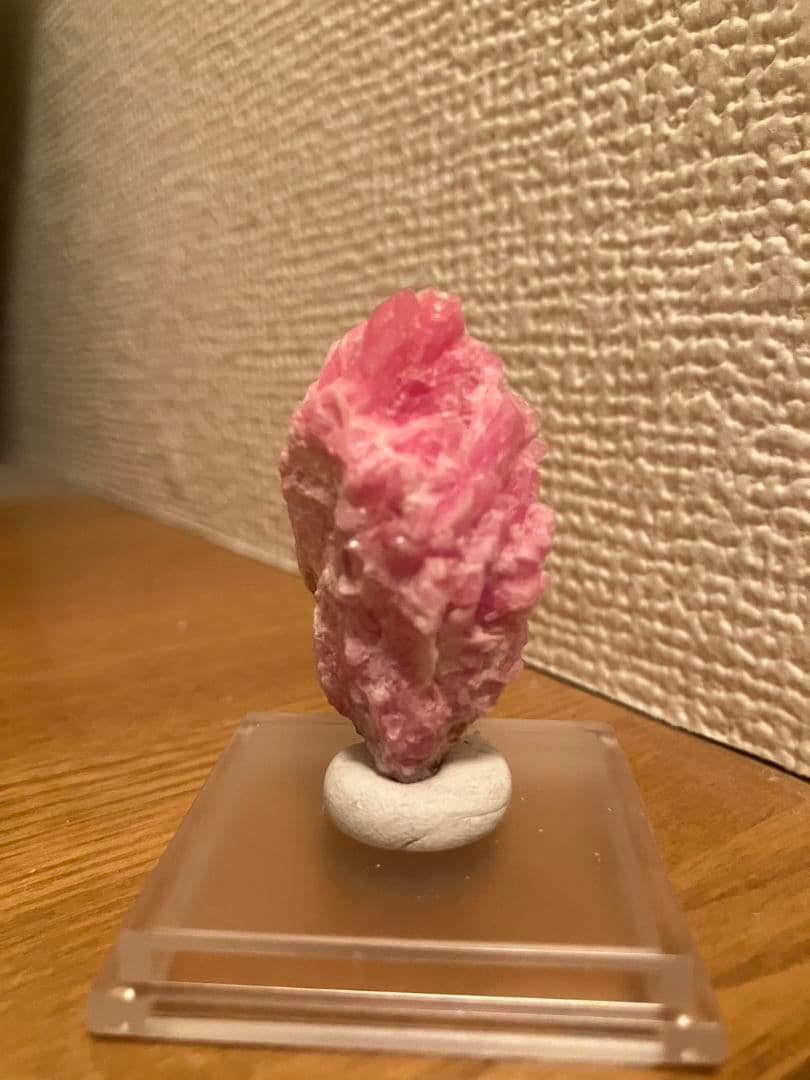 高品質、コレクションサイズ‼️北海道稲倉石鉱山産　ロードクロサイト原石