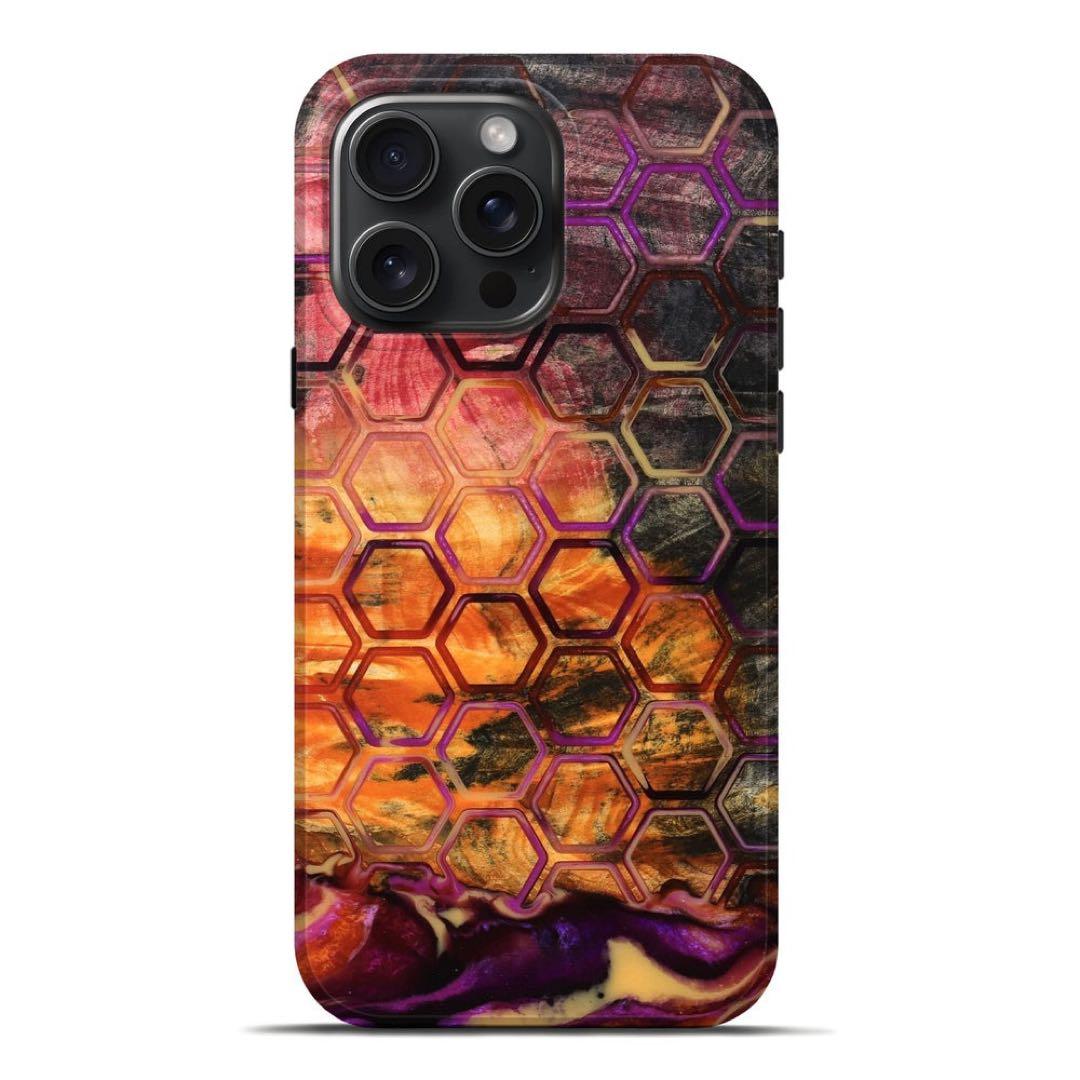 Carved iPhone 16 Pro Max スタビライズドウッド ケース