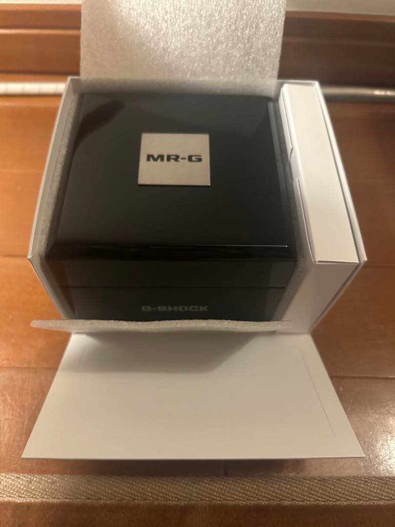 『最終値下げ』 CASIO G-SHOCK MRG-B5000B-1JR 新品