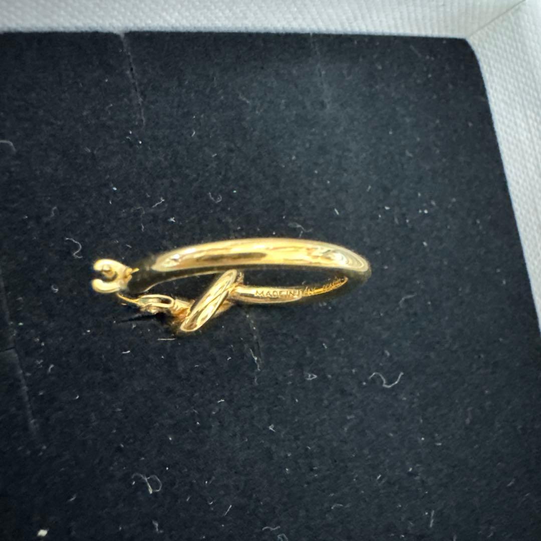 セリーヌ　ノットフープピアススモール片耳　ゴールド　箱・保存袋・レシートあり