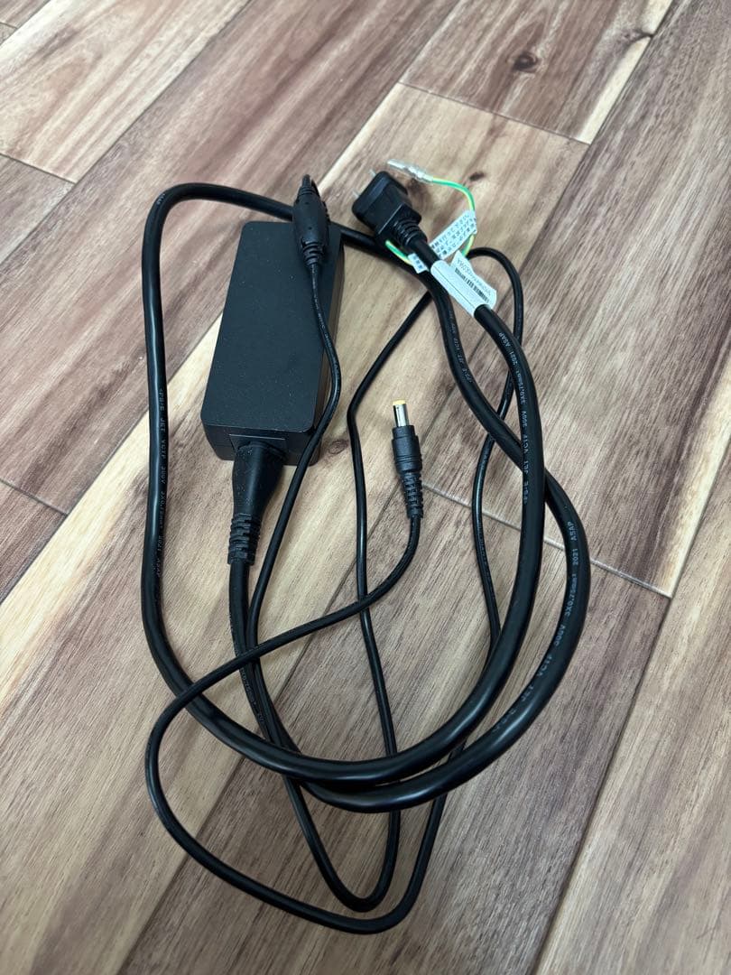 XGIMI MOGO Pro 1080P 家庭用　プロジェクター 本体　モゴプロ