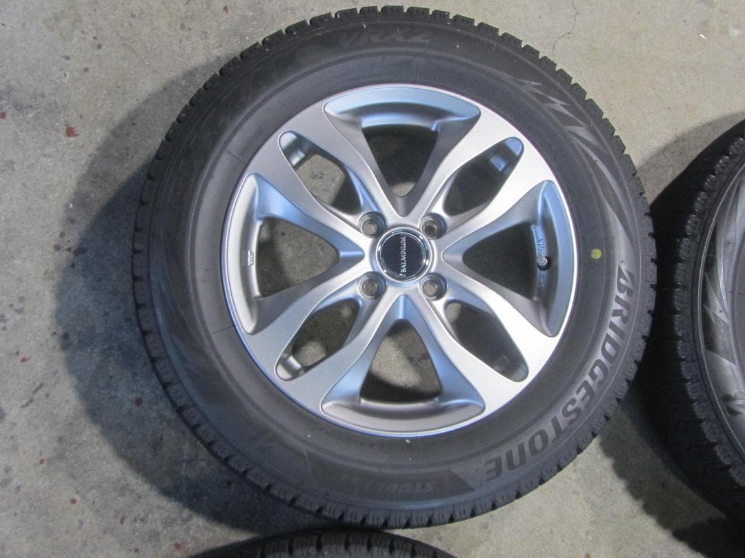 185/65R15　スタッドレス　ブリヂストンブリザック　フリードスパイクなど