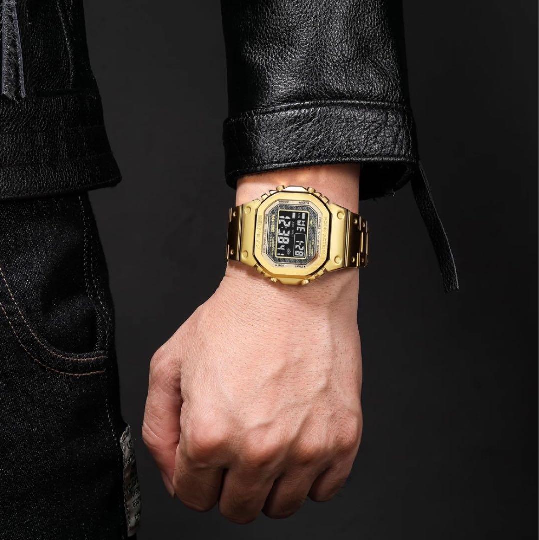 デジタル腕時計OMECO　ゴールドメタル g-shock風　腕時計