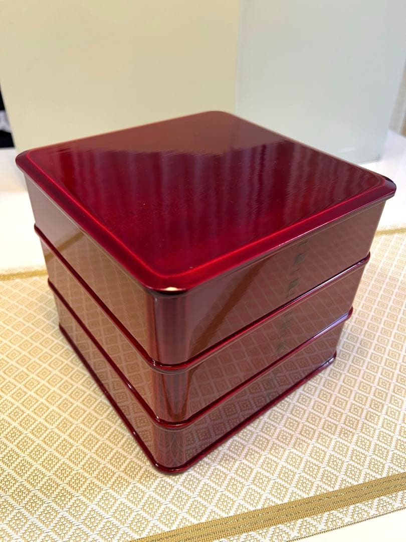 【未使用品】飛騨春慶塗紅　三段重箱　6寸　曲木三段重箱　天然木