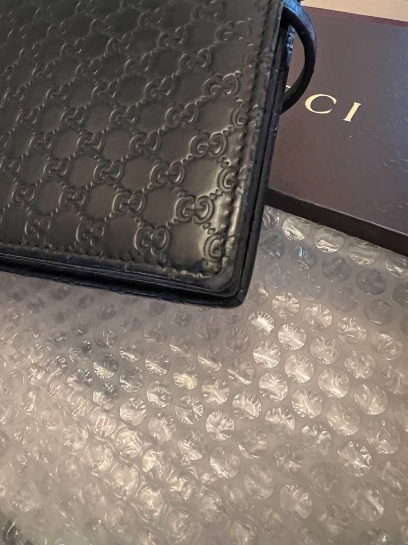 GUCCI ブラックレザー 長財布 GGパターン