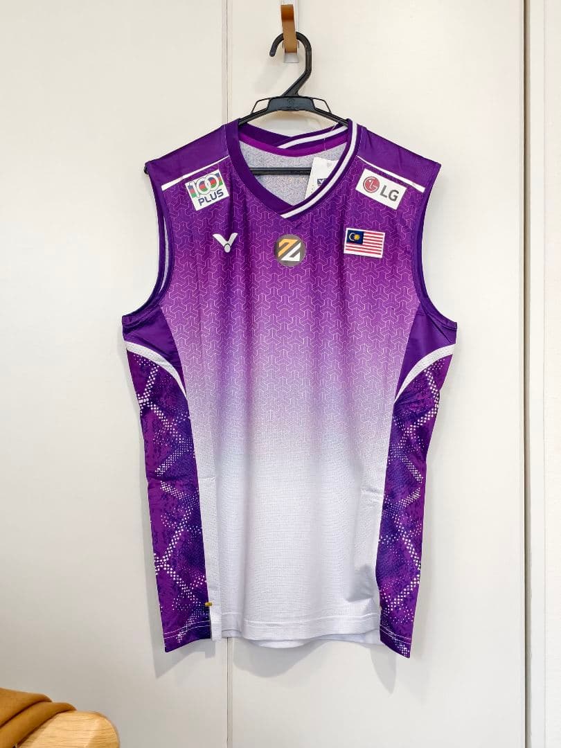 【週末セール】VICTOR公式限定LZJ選手モデルマレーシア代表ノースリーブ支給