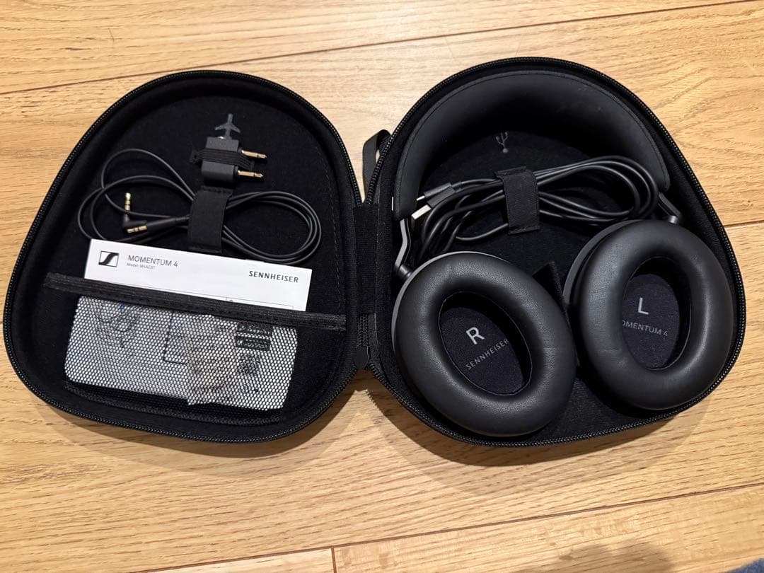 ヘッドホン Sennheiser MOMENTUM 4 Wireless black