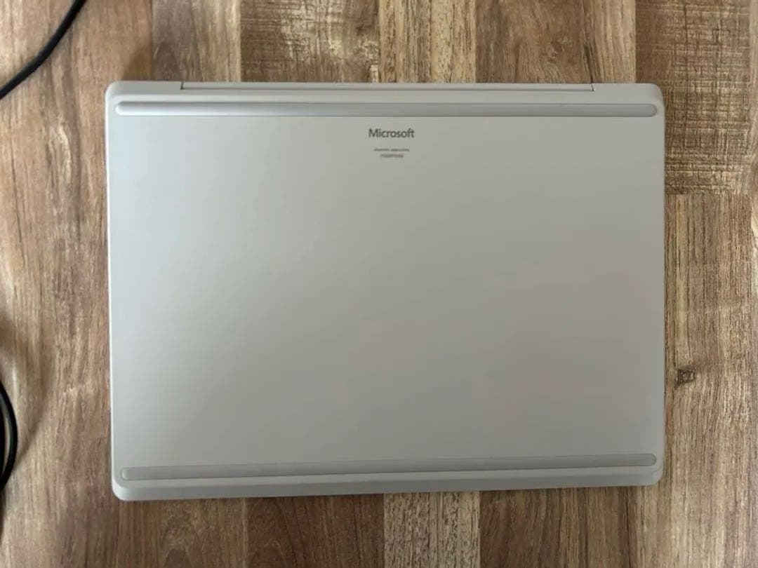 Microsoft Surface Laptop 本体 ACアダプター付