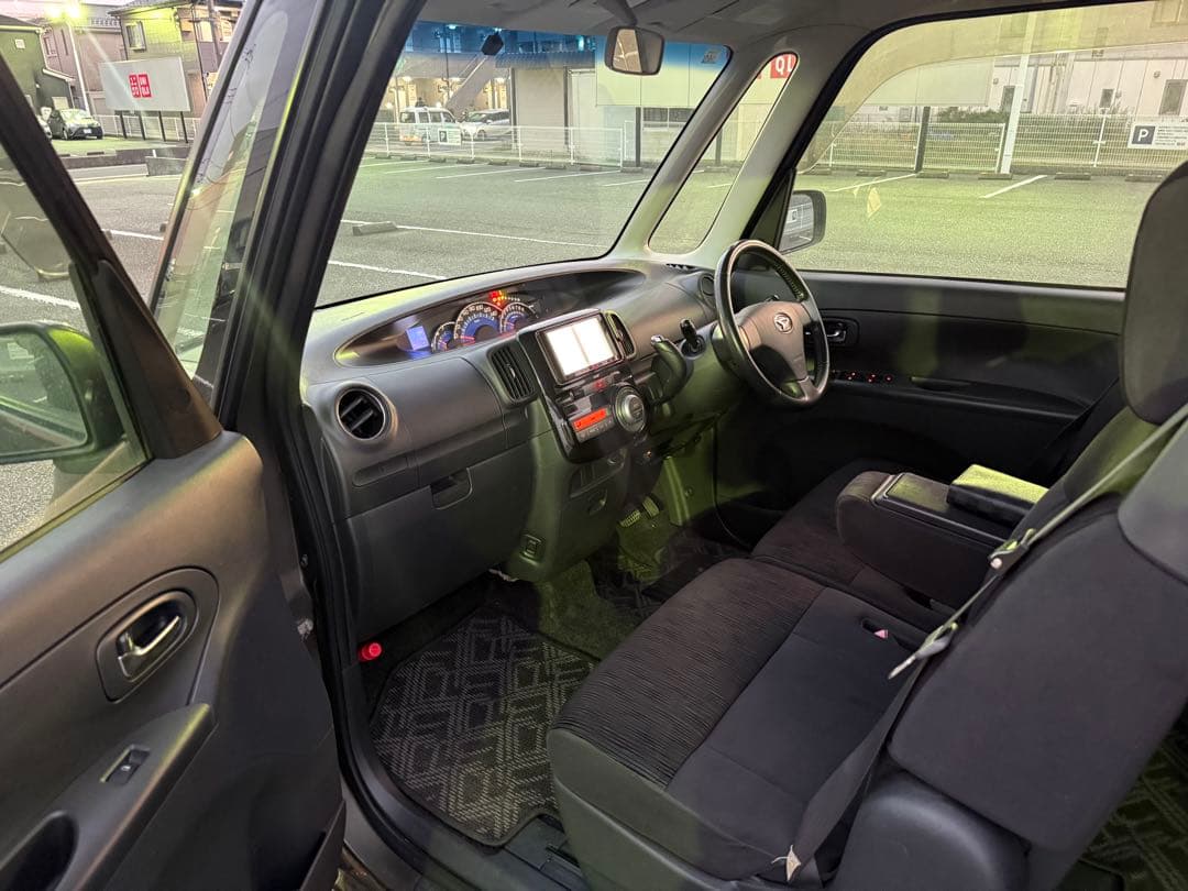 タントカスタム　車検8/4 ナビ　TV パワースライドドア　エコアイドル❗️