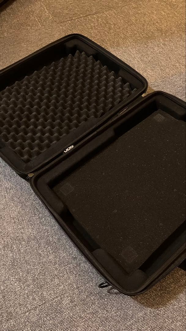 【美品】Denon DJ Prime GO Decksaver＆UDGケース付