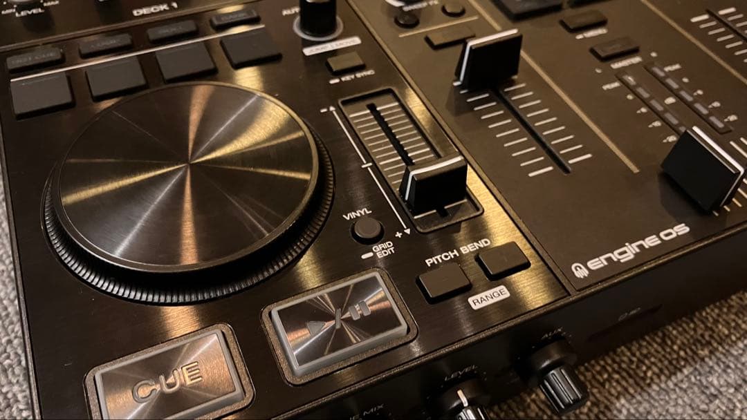 【美品】Denon DJ Prime GO Decksaver＆UDGケース付