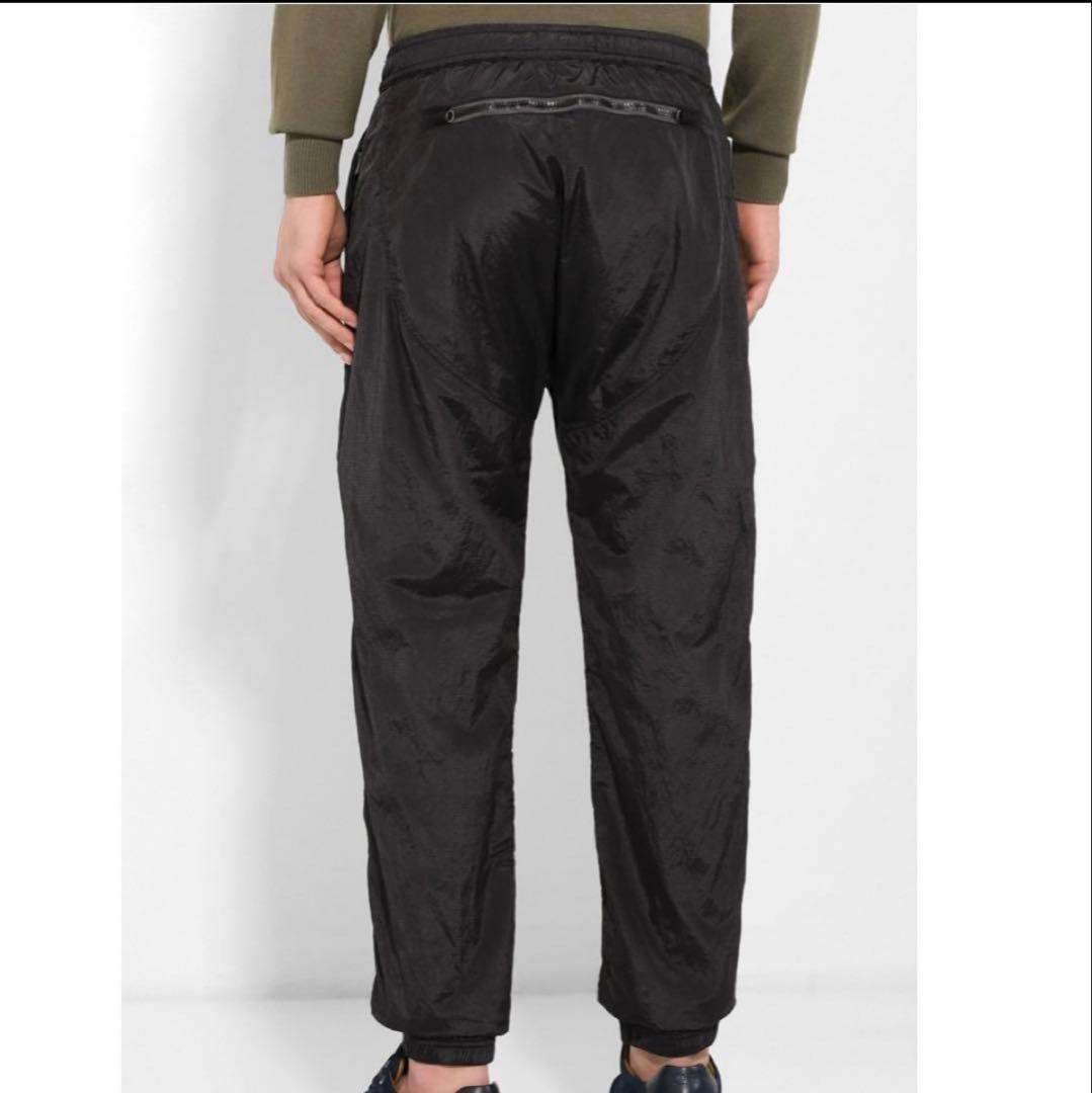 stone  NYLON L TRACK PANTS 黒