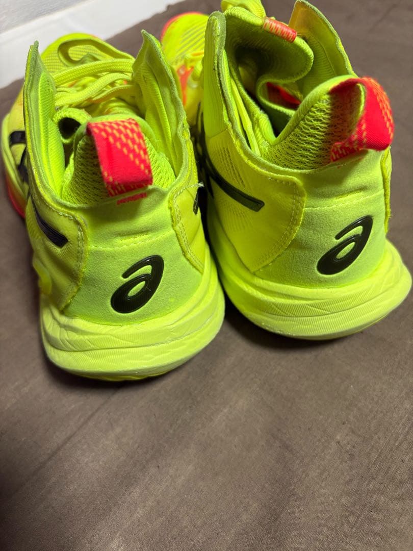 アシックス　バレーボールシューズ　メタライズ2