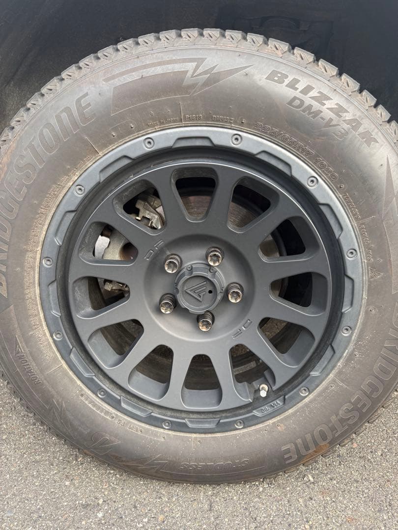 Milk！ブリヂストン DM-V3 225/65/R17 デルタ　セット