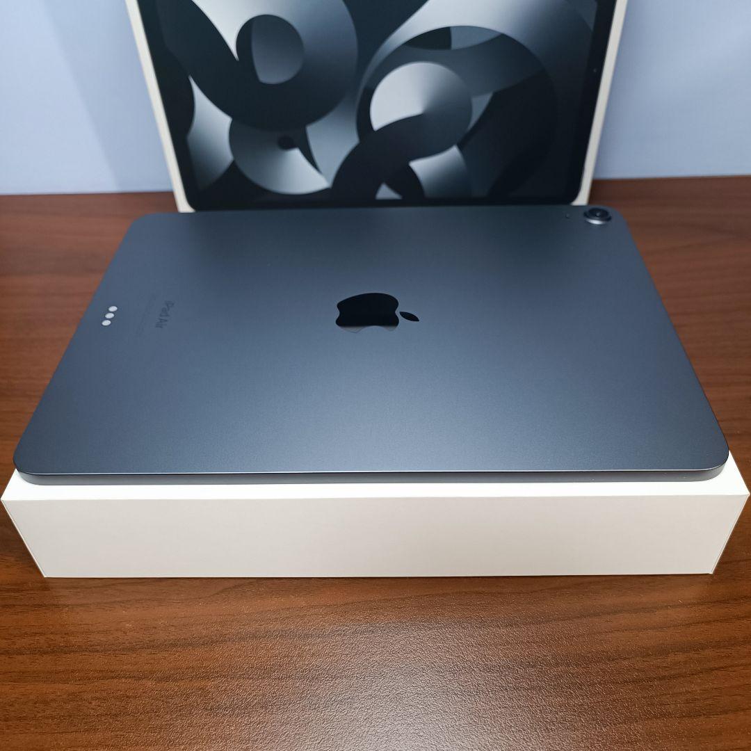 (美品) iPad Air 第5世代 M1 WiFi 256GB