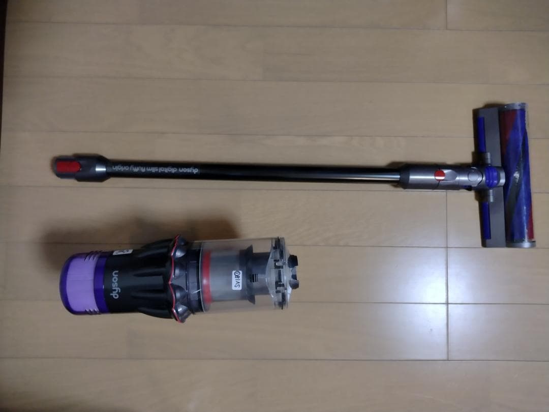 ダイソン★digital slim★SV18★バッテリー新品同等★スタンド付★1