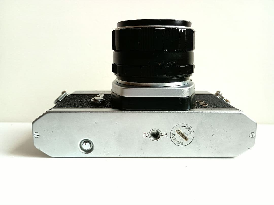 183【匿名配送】 ペンタックス SP 一眼レフ フィルムカメラ 露出計OK