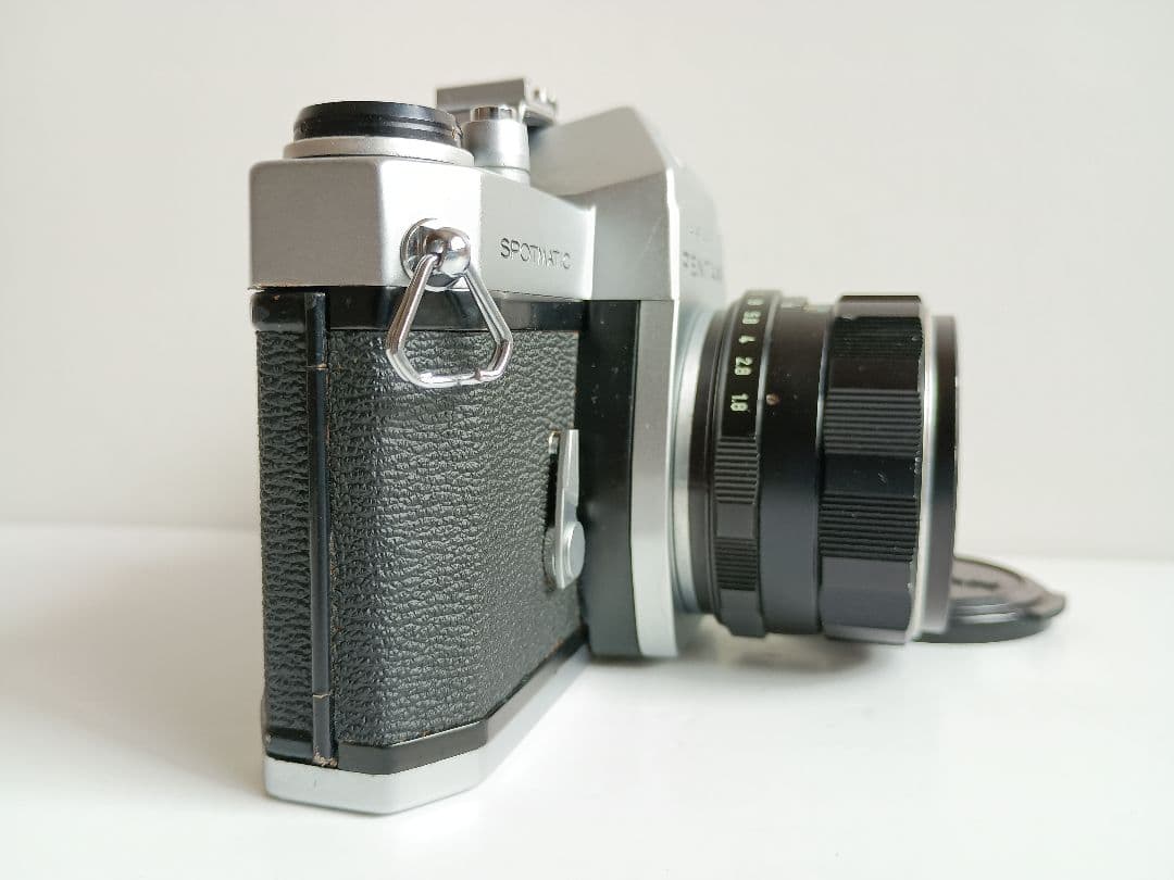 183【匿名配送】 ペンタックス SP 一眼レフ フィルムカメラ 露出計OK