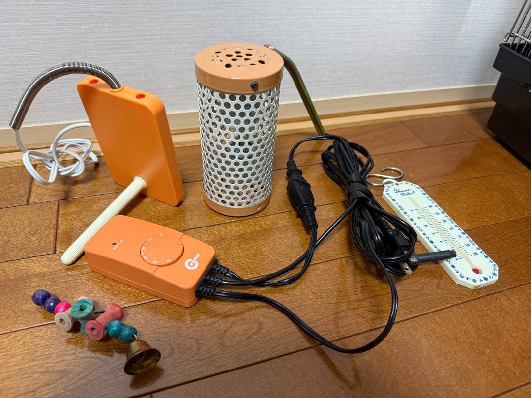 中古　HOEI 鳥カゴ　付属品・ヒーター