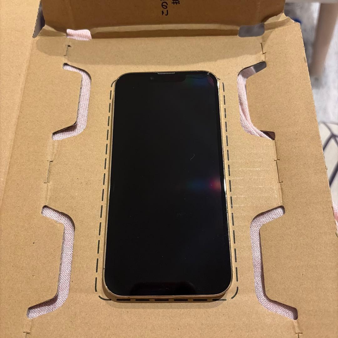 Apple iPhone 13 Pro ゴールド 本体 ios最新 SIMフリー