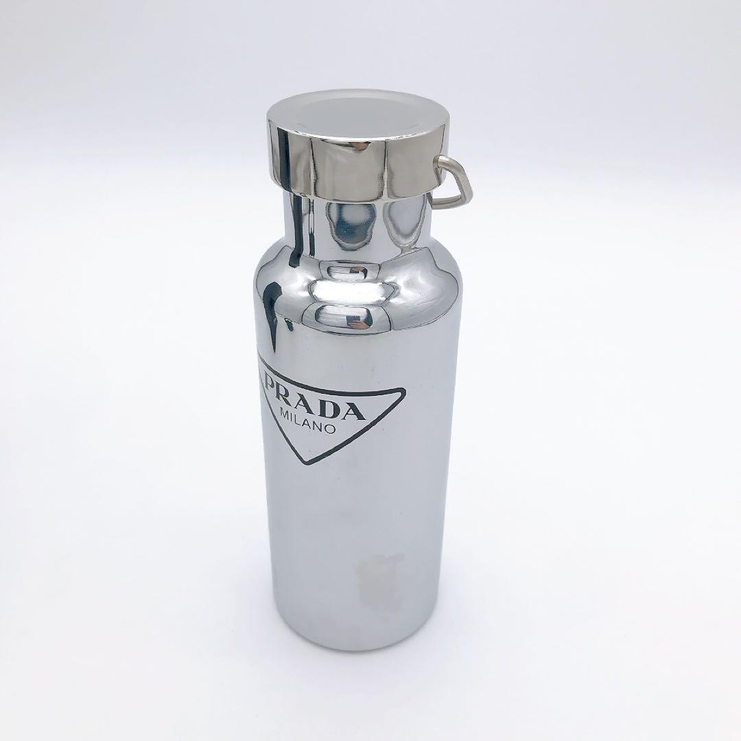 PRADA プラダ　ステンレスボトル　水筒　シルバー　三角　ロゴ　ボトル