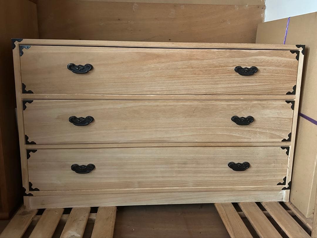 桐ダンス　インテリアにも！