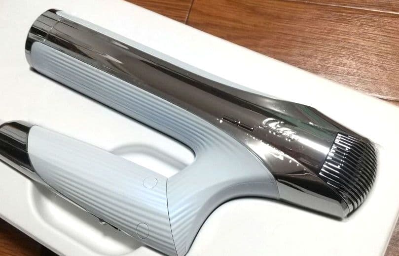 新品・2052年製【Refa】ビューテックドライヤー スマートW 動作OK