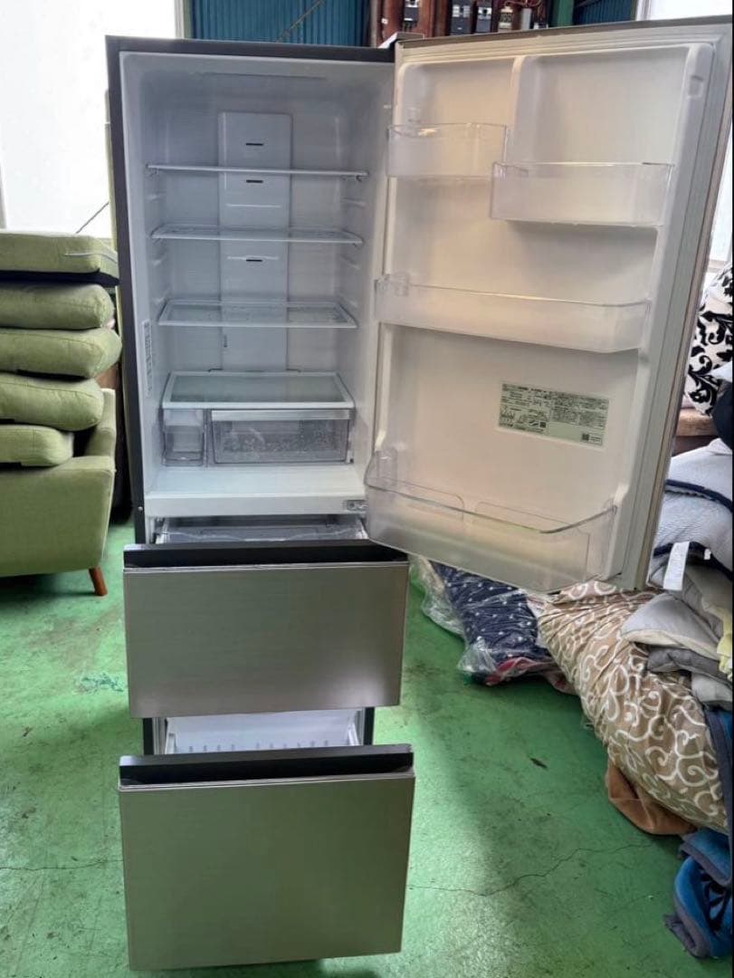 日立Hitachi ノンフロン冷凍冷蔵庫 R-V32ＫＶ2020年製