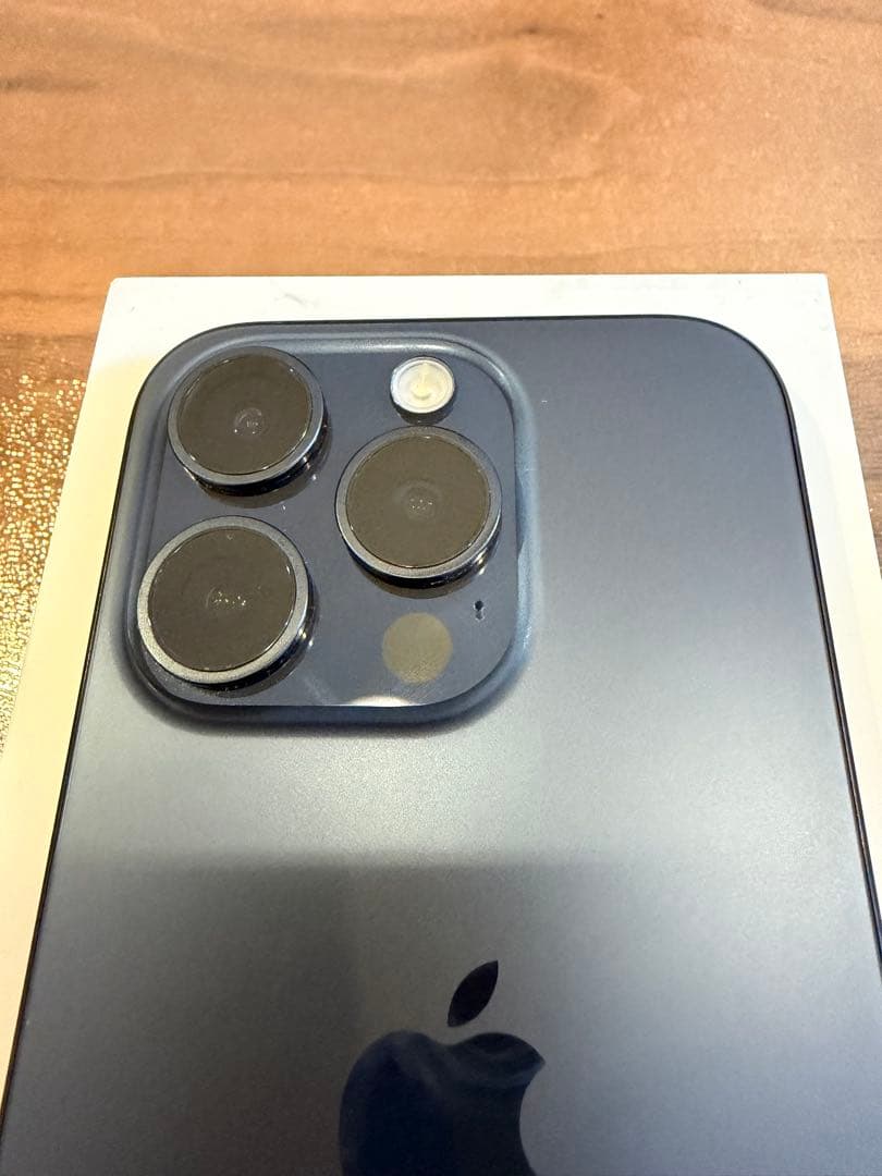 iPhone15Pro 256GB ブルーチタニウム　美品