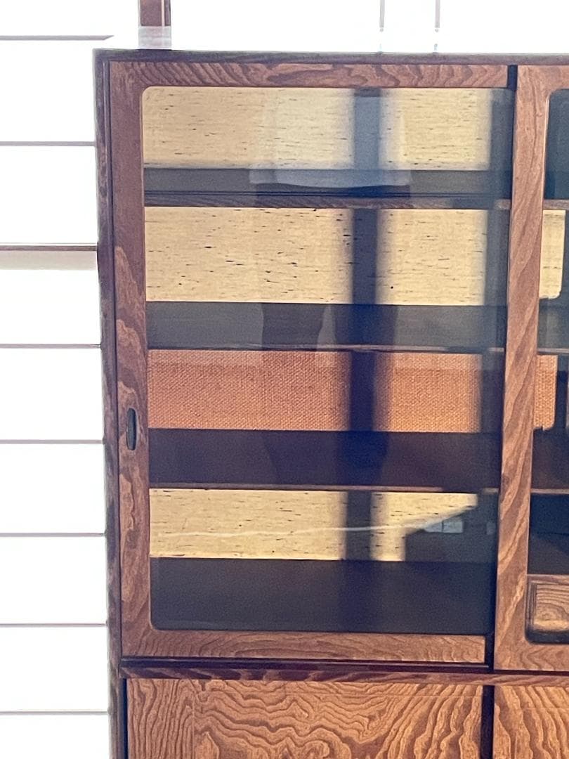 【昭和レトロ】 木製食器棚｜幅88cm｜ガラス引き戸付き｜飾り棚／収納棚｜天然木