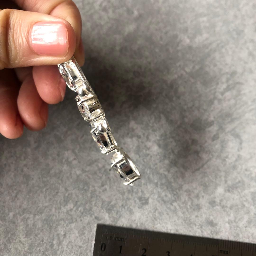 引き寄せの力が強いホワイトトパーズのペンダントトップ