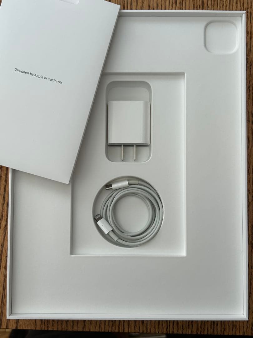 iPad Pro 12.9インチ (第5世代) 256GB Wi-Fi