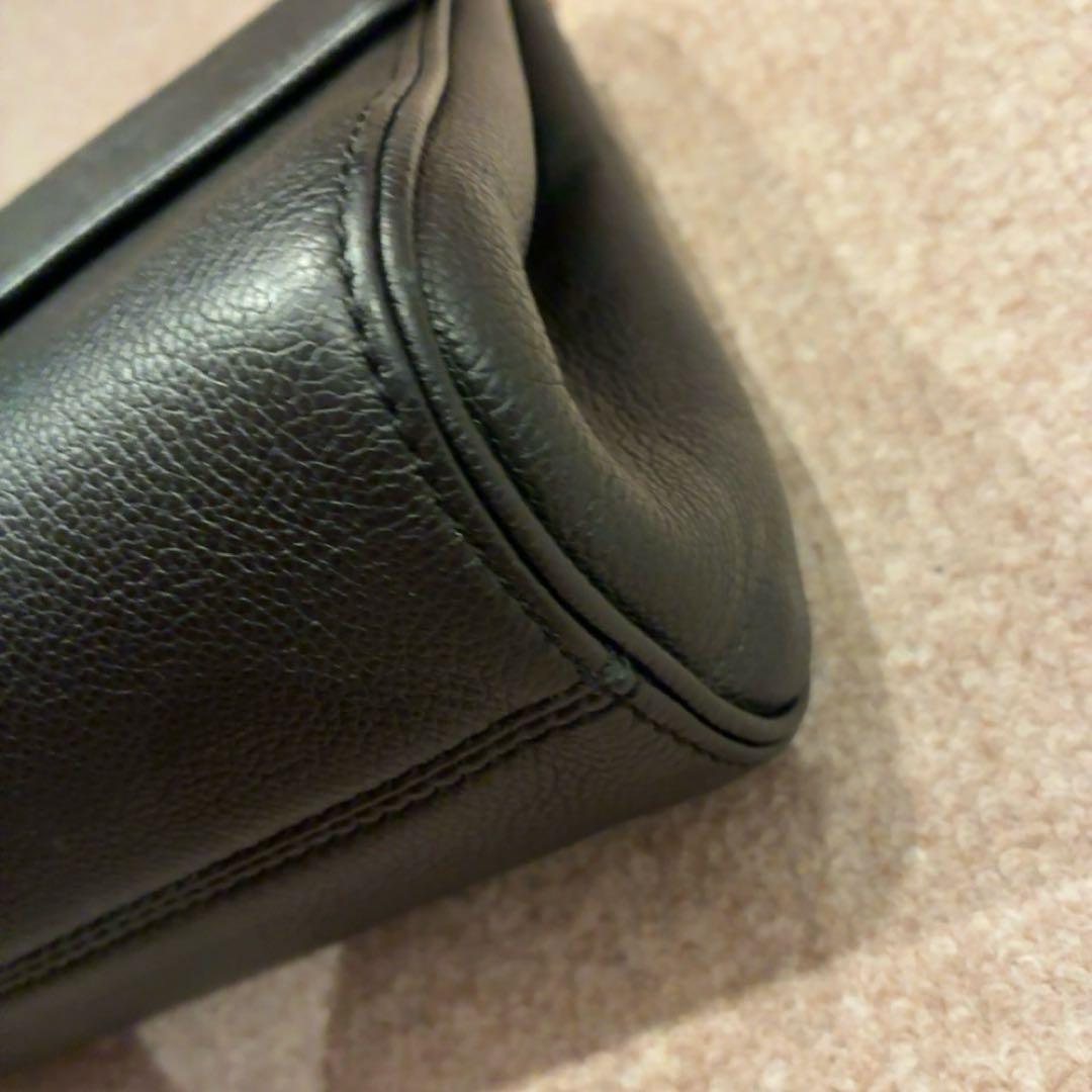 ルイヴィトン　 モノグラム バック　黒 マトラッセタイプ チェーンバッグ