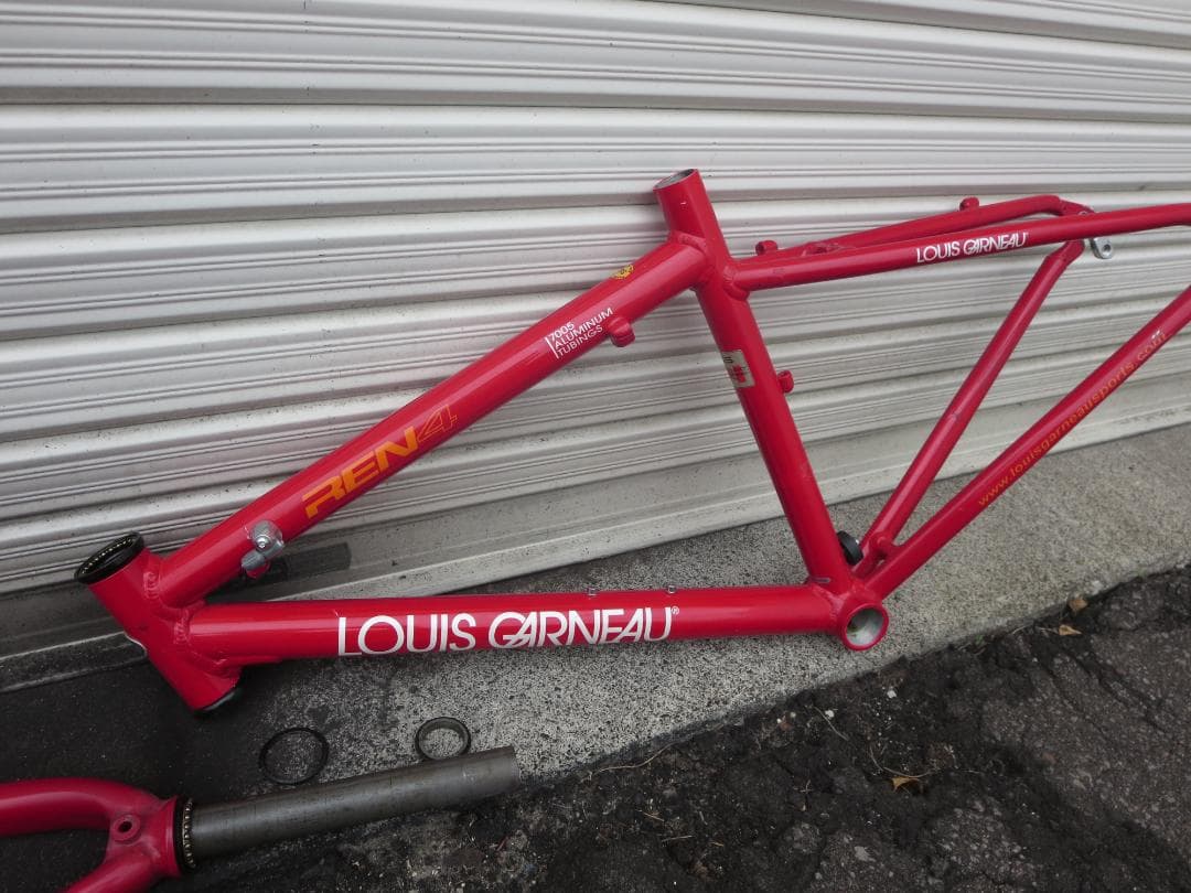 ロードバイク　フレーム　ジュニア用　ルイガノ　REN4 ２４インチ