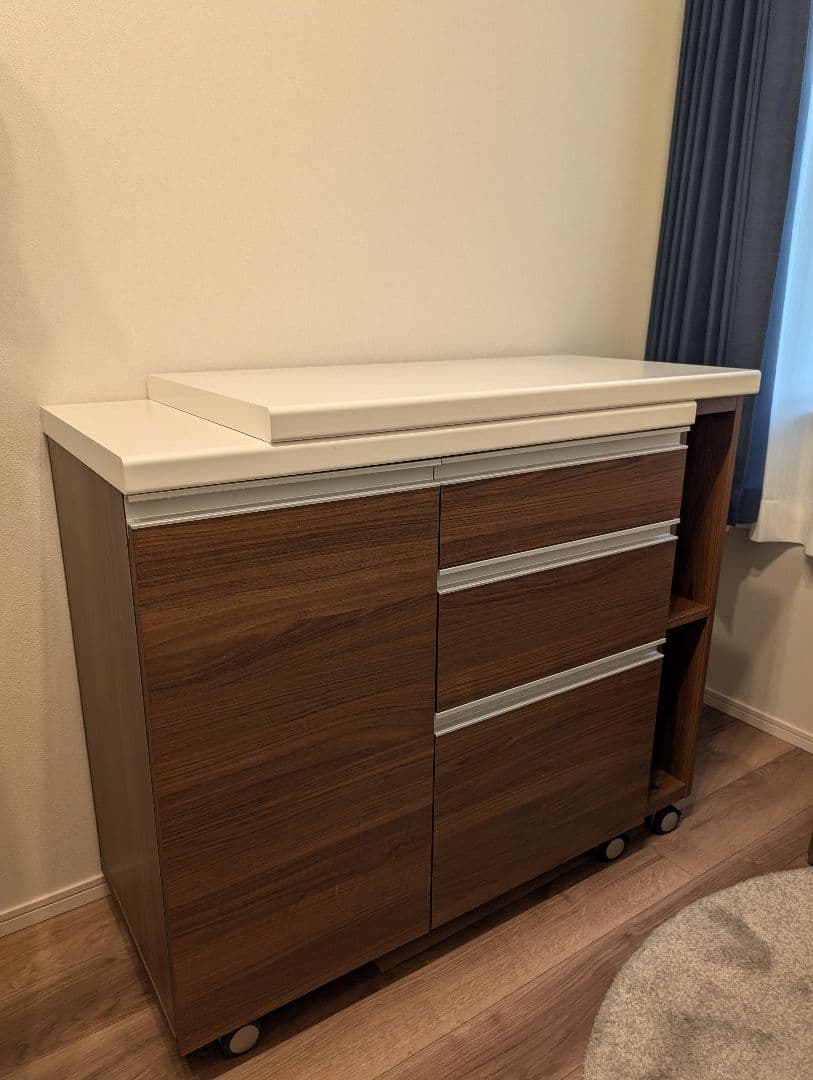 Pamouna AW キャスター付きキッチンカウンター 90cm