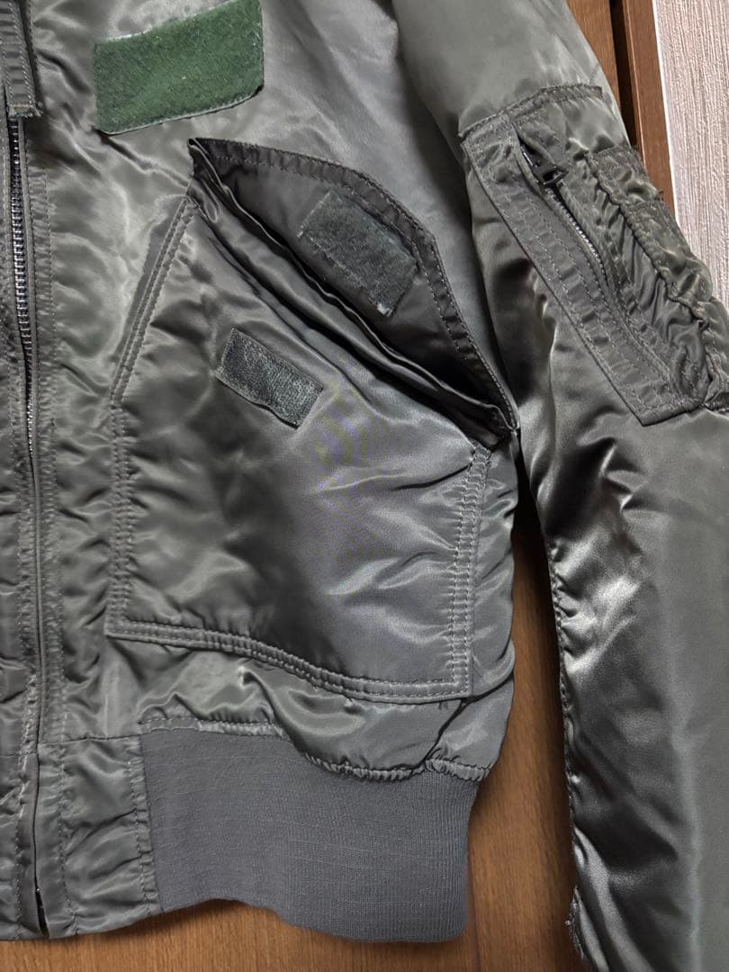 ア*7様 アルファ社ALPHA.CWU-45/PグリーンMフライトJK、USA製