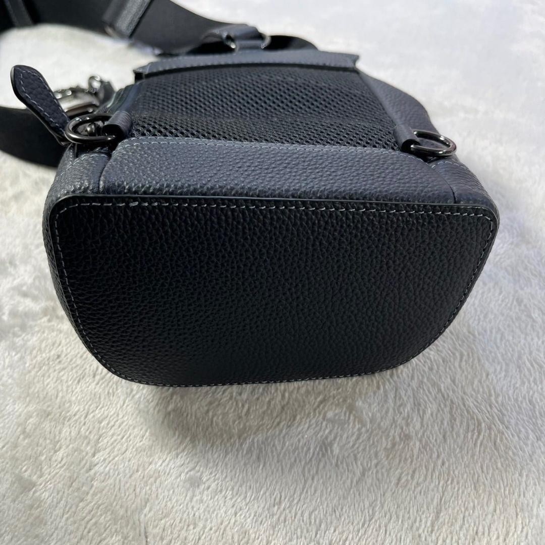 COACH コーチ ミニショルダーバッグ ワンショルダー ボディーバッグ