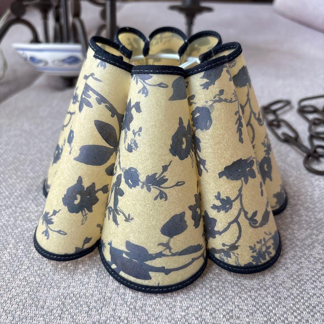 フラワーパターン シャンデリア 4灯