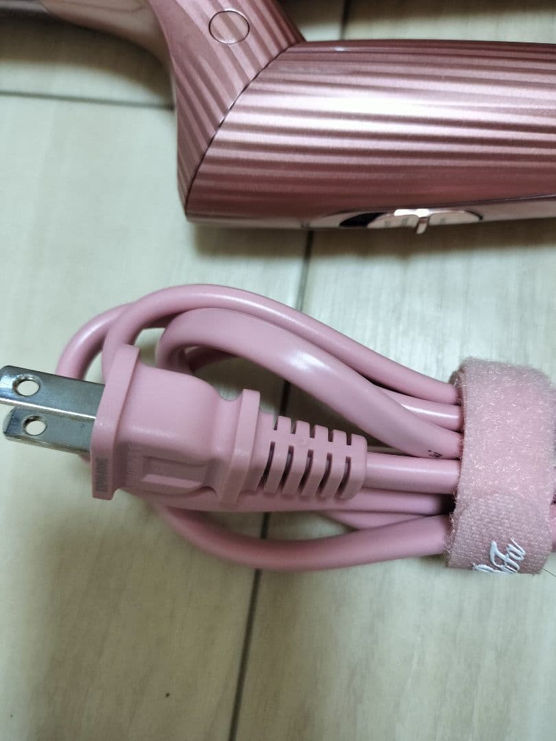 ReFa ヘアドライヤー ピンク 専用箱付き