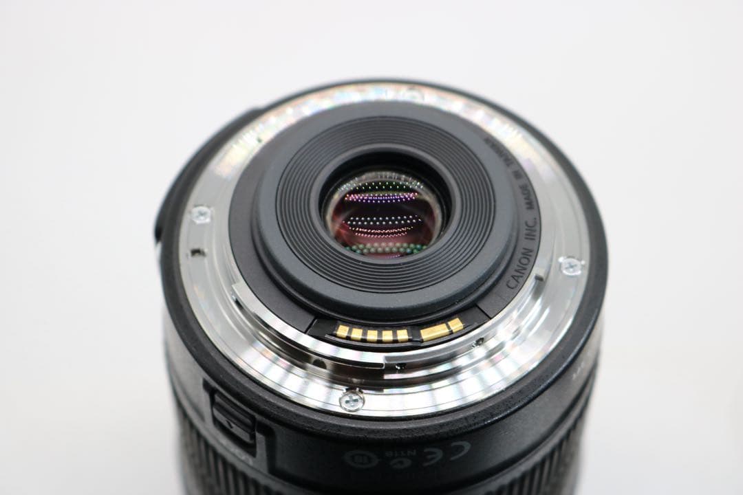 少し訳アリ 【Canon EF-S 18-135mm IS STM】 EFレンズ