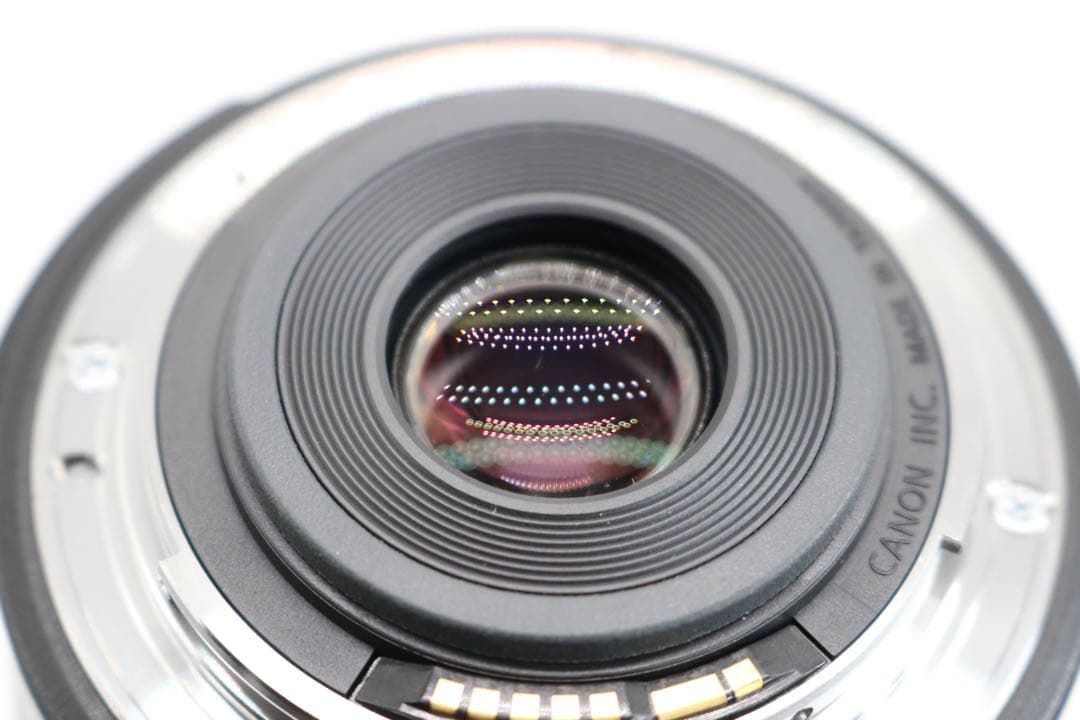 少し訳アリ 【Canon EF-S 18-135mm IS STM】 EFレンズ