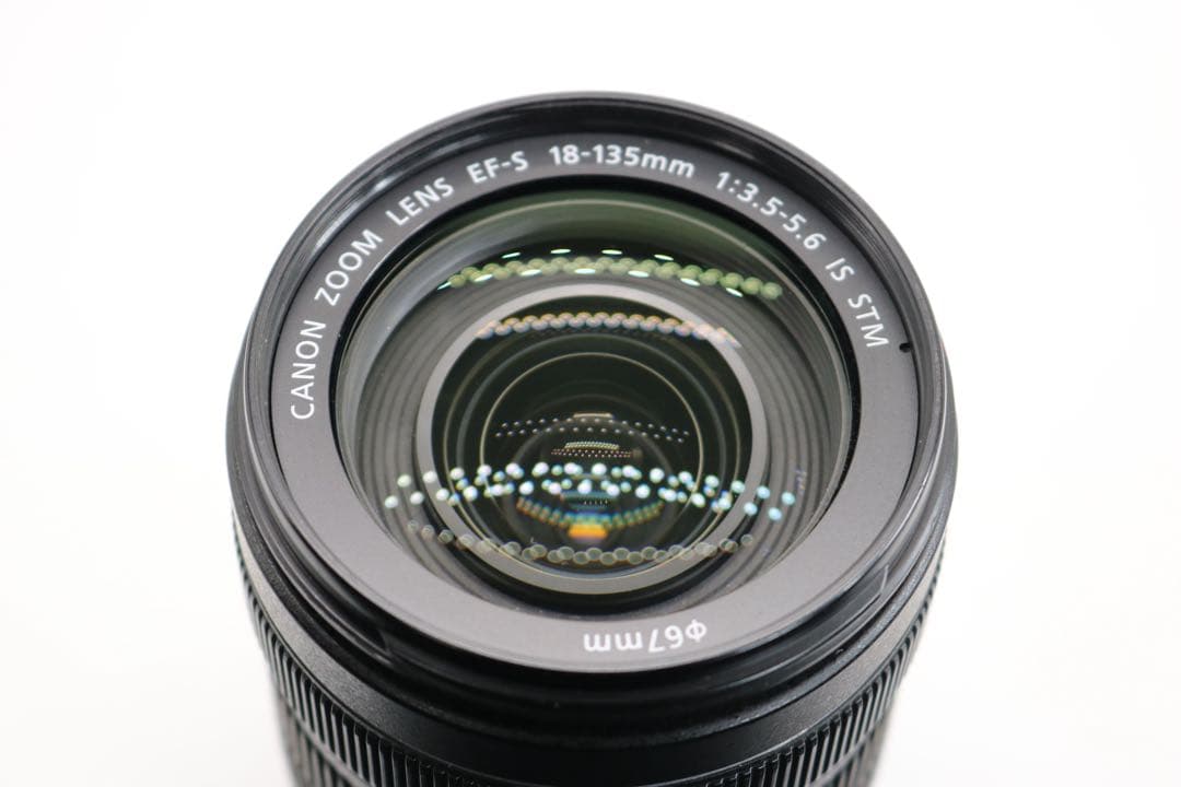 少し訳アリ 【Canon EF-S 18-135mm IS STM】 EFレンズ