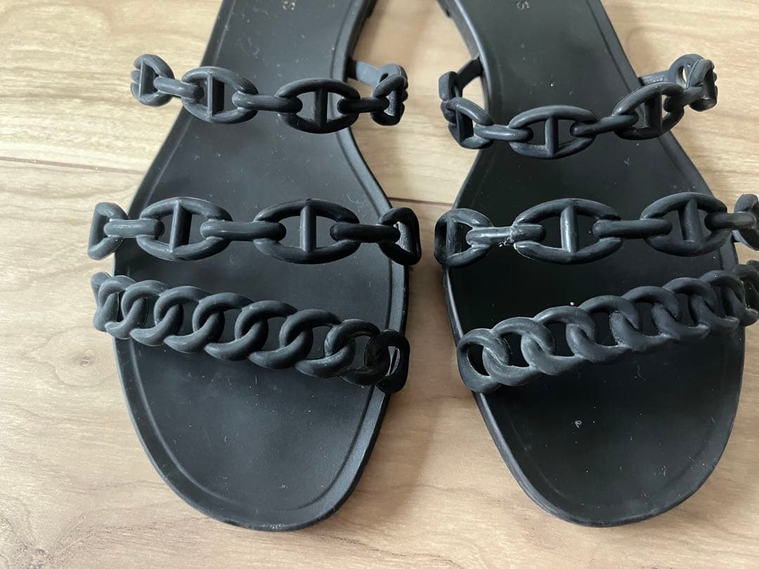 エルメス　ブラック サンダル　シェーヌダンクル