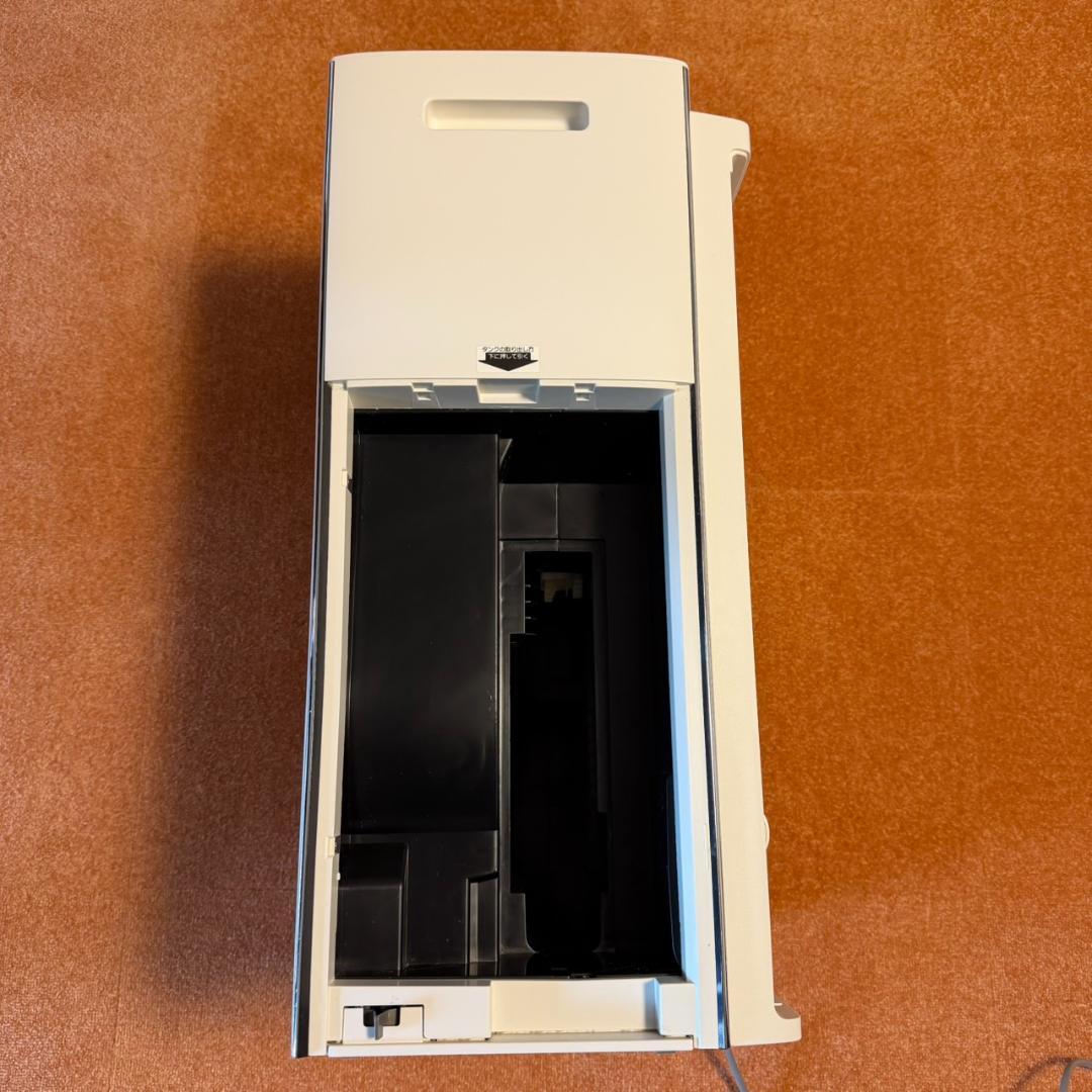 空気清浄機・イオン発生器 SHARP KI-PX75-W