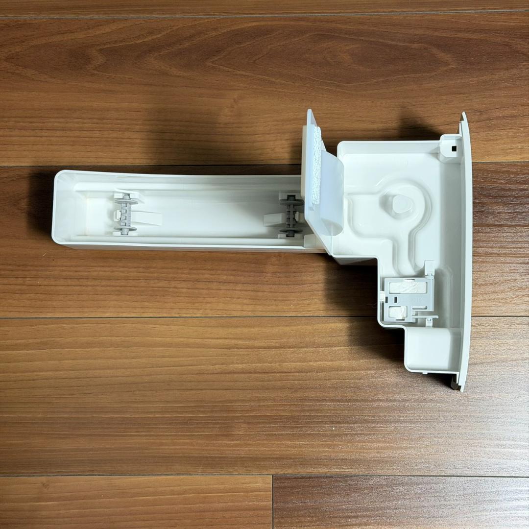 空気清浄機・イオン発生器 SHARP KI-PX75-W