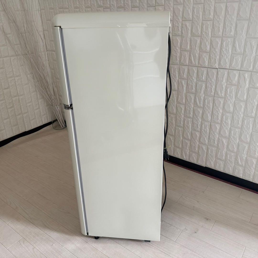 都内23区配送無料✨冷蔵庫　アイリスオーヤマ レトロ　PRR-122D-W