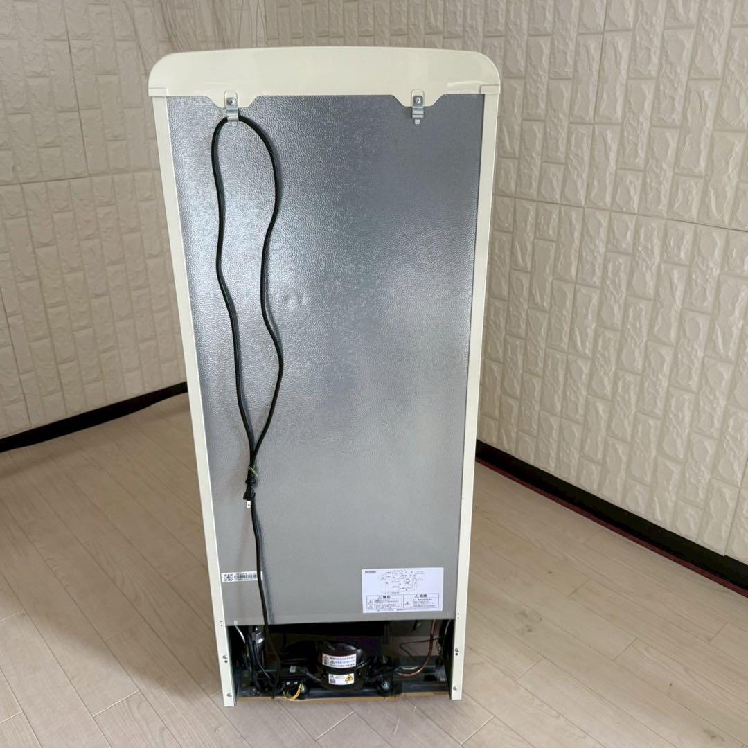 都内23区配送無料✨冷蔵庫　アイリスオーヤマ レトロ　PRR-122D-W