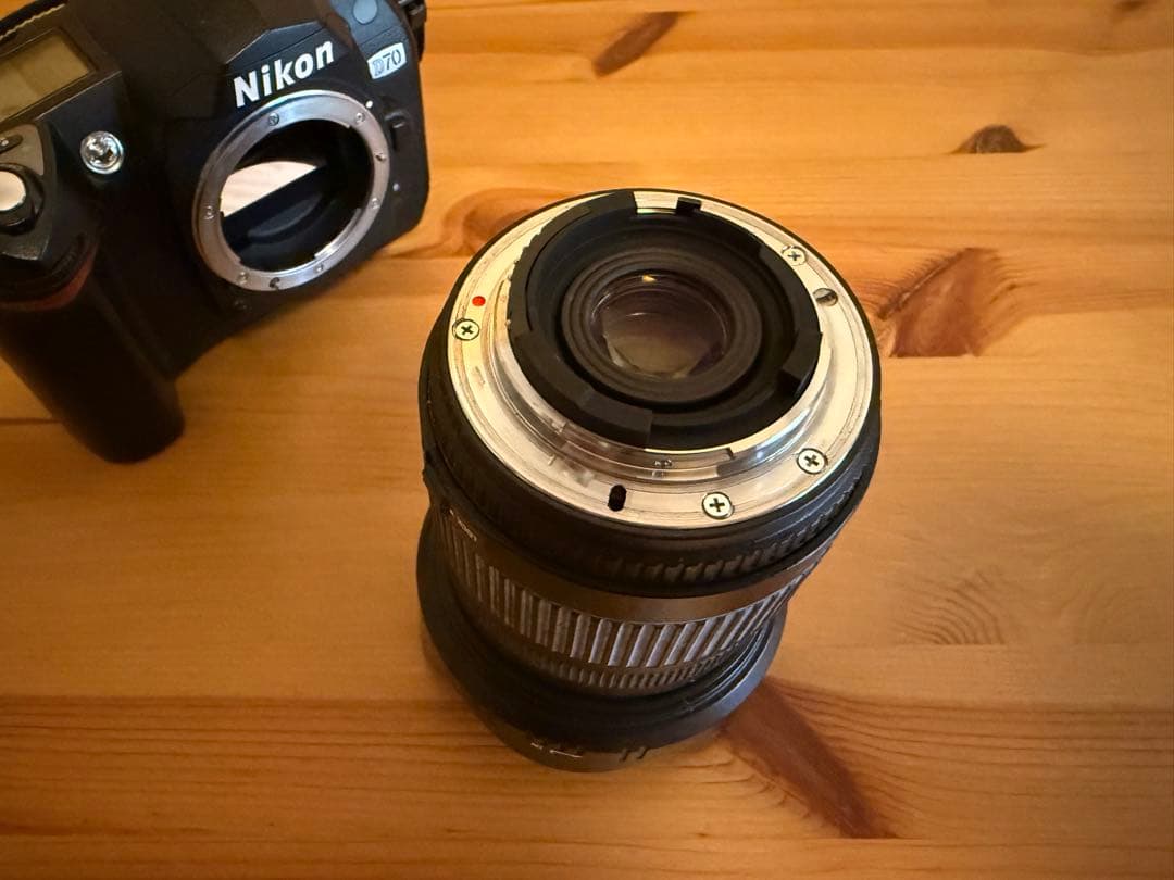 Nikon D70 /Sigma 18-125mm レンズ　、純正充電器