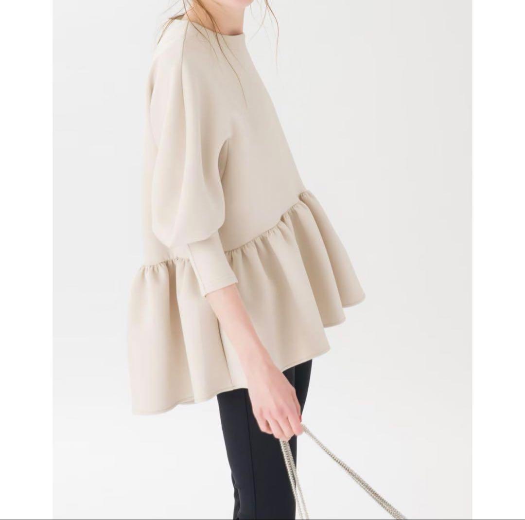 ★新品未使用★TSURU By MARIKO OKAWA ベージュ長袖トップス